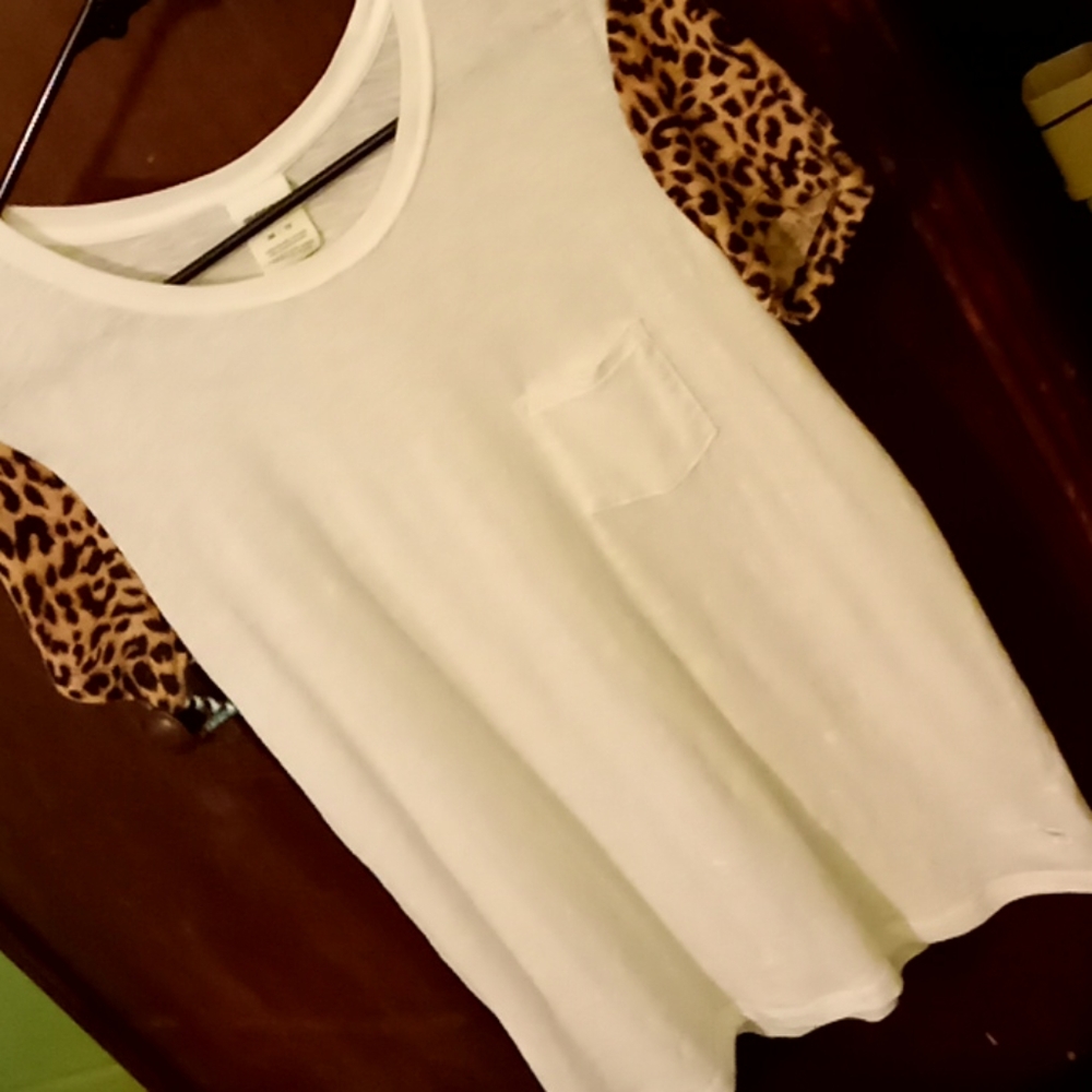 Victoria's Secret PINK T-Shirt